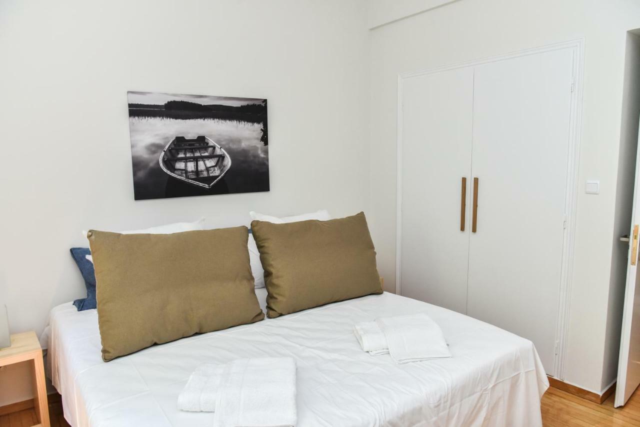 Warm Apartment At Exarchia 1 Bed 2 Pers Atene Esterno foto